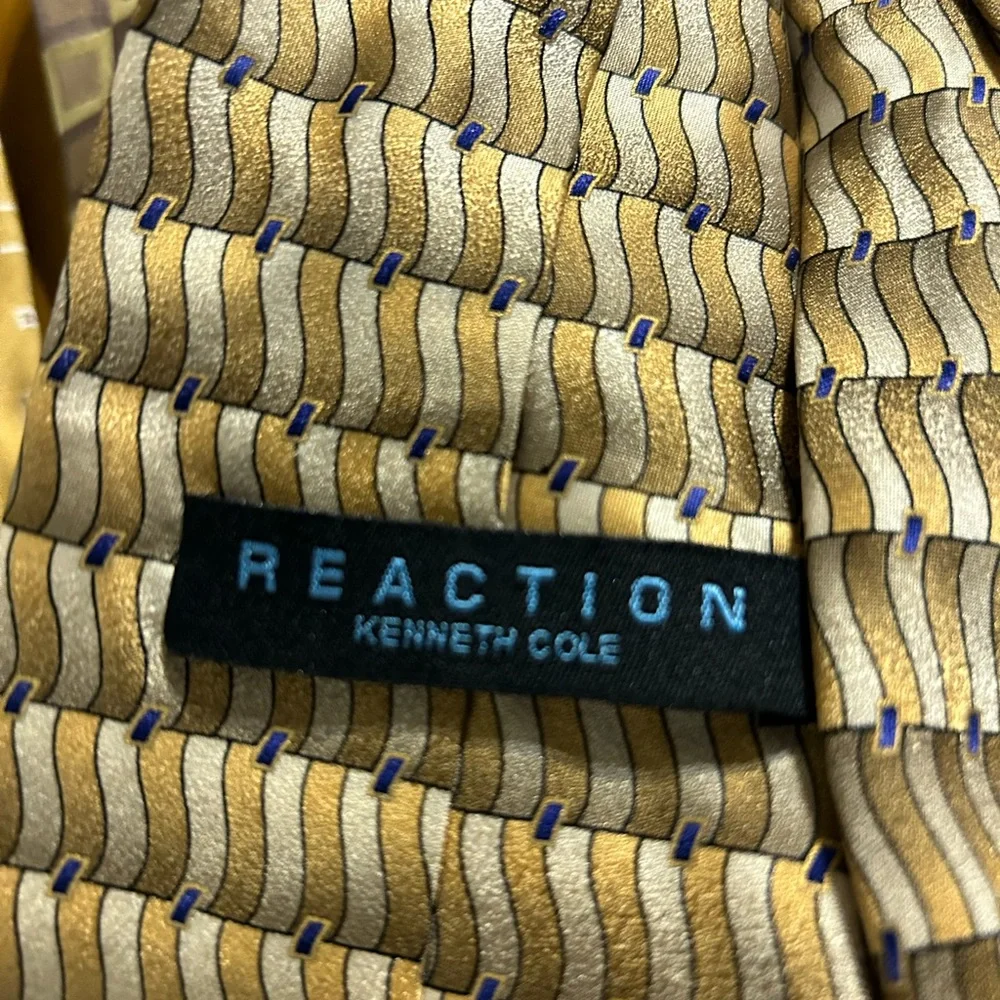 4 Kenneth Cole Silk Neck Ties